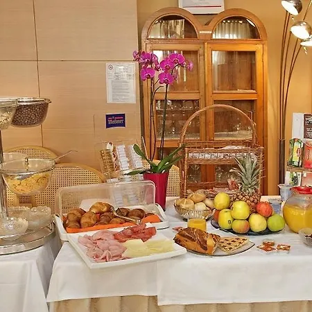 Ristorante Miralago מלון 3*