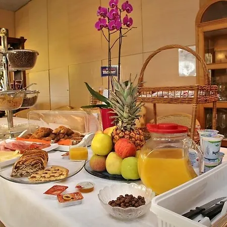 מלון Ristorante Miralago גארדה